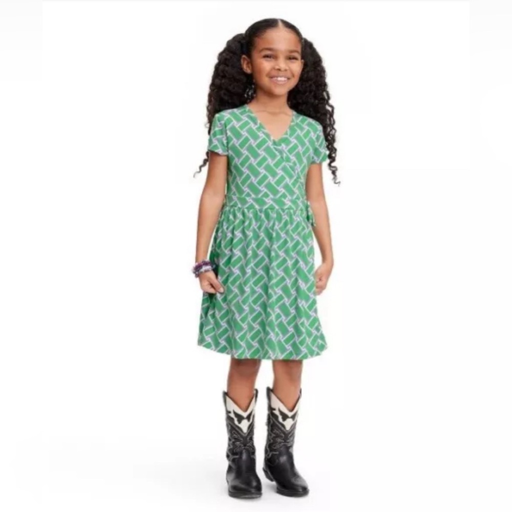 Diane Von Furstenburg x Target Girls Green Geometric Dress‎ size M (8) NWOT